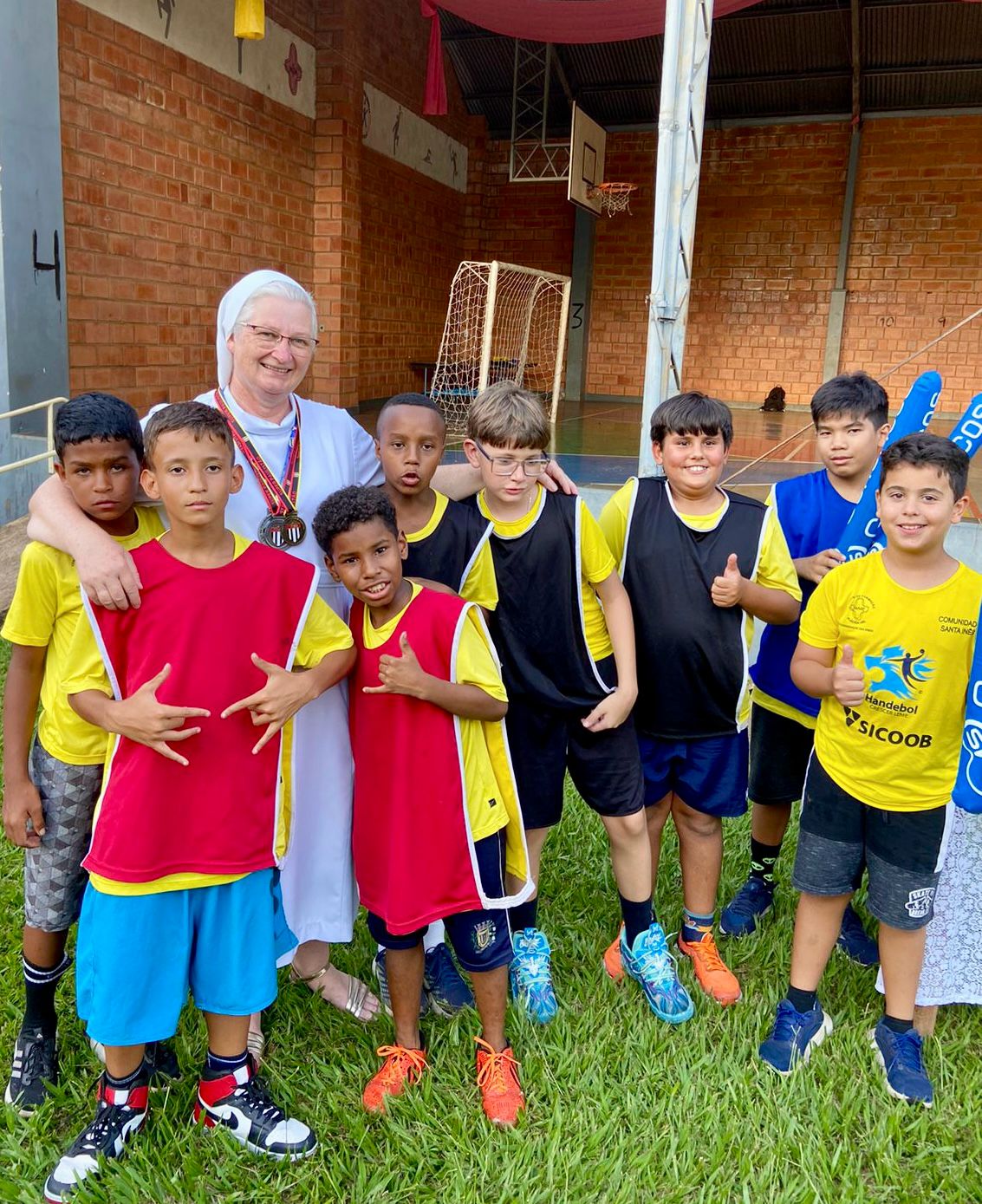 Projeto Sagrada Familia - Handebol